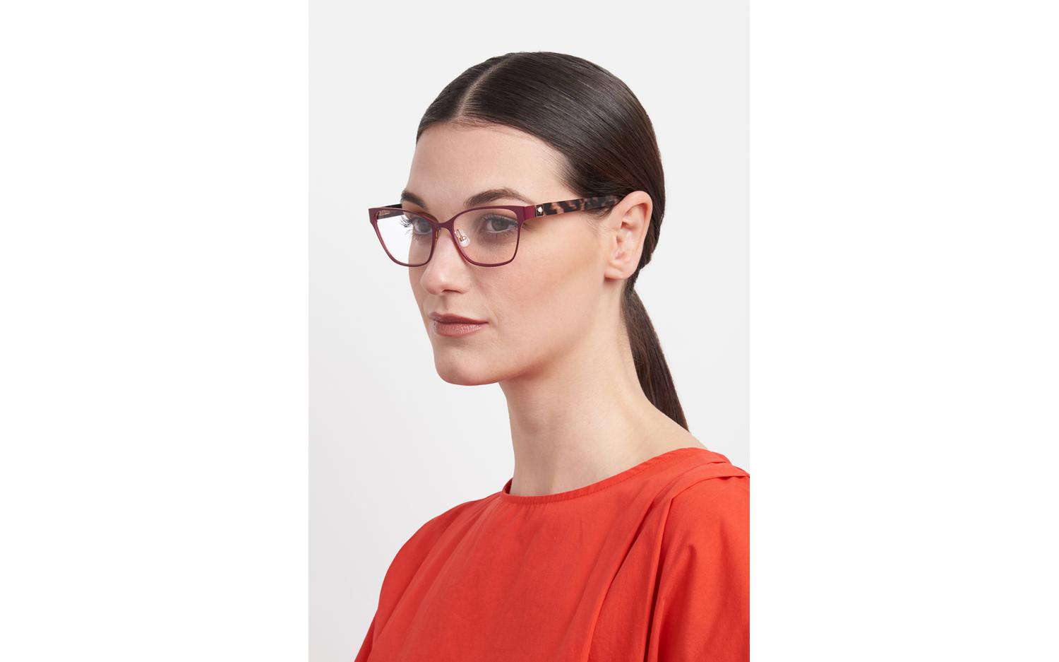 Gallery image for /media/thumbs/100x62.5/media/product_images/10617200AW00-Kate-Spade-MODELSHOT_P13fw100fh62.5.jpg