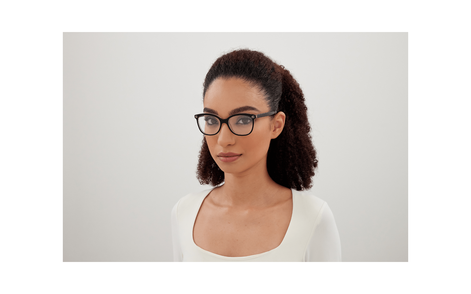 Gallery image for /media/thumbs/100x62.5/media/product_images/Gucci-Glasses-GG1816O-modelfw100fh62.5.png