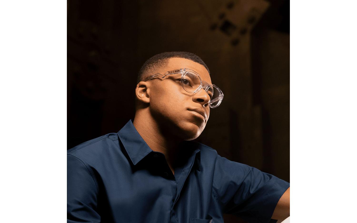 Gallery image for /media/thumbs/100x62.5/media/product_images/Oakley-Glasses-OX8139-05-Modelfw100fh62.5.jpg