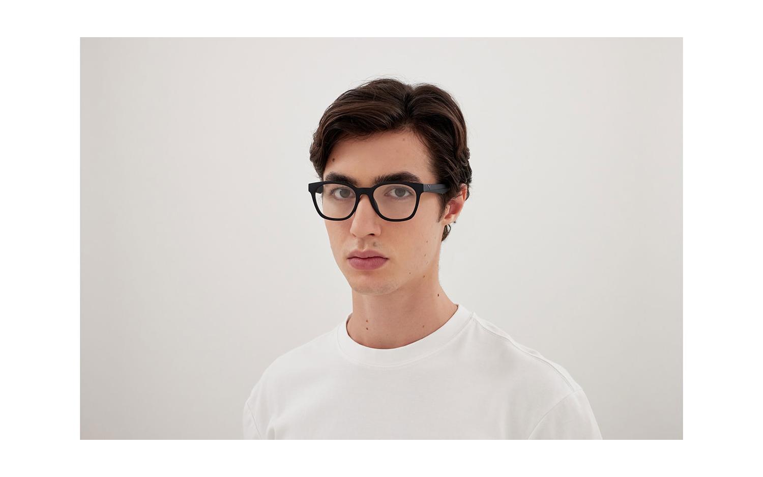 Gallery image for /media/thumbs/100x62.5/media/product_images/PUMA-Glasses-PU0486O-Modelfw100fh62.5.jpg