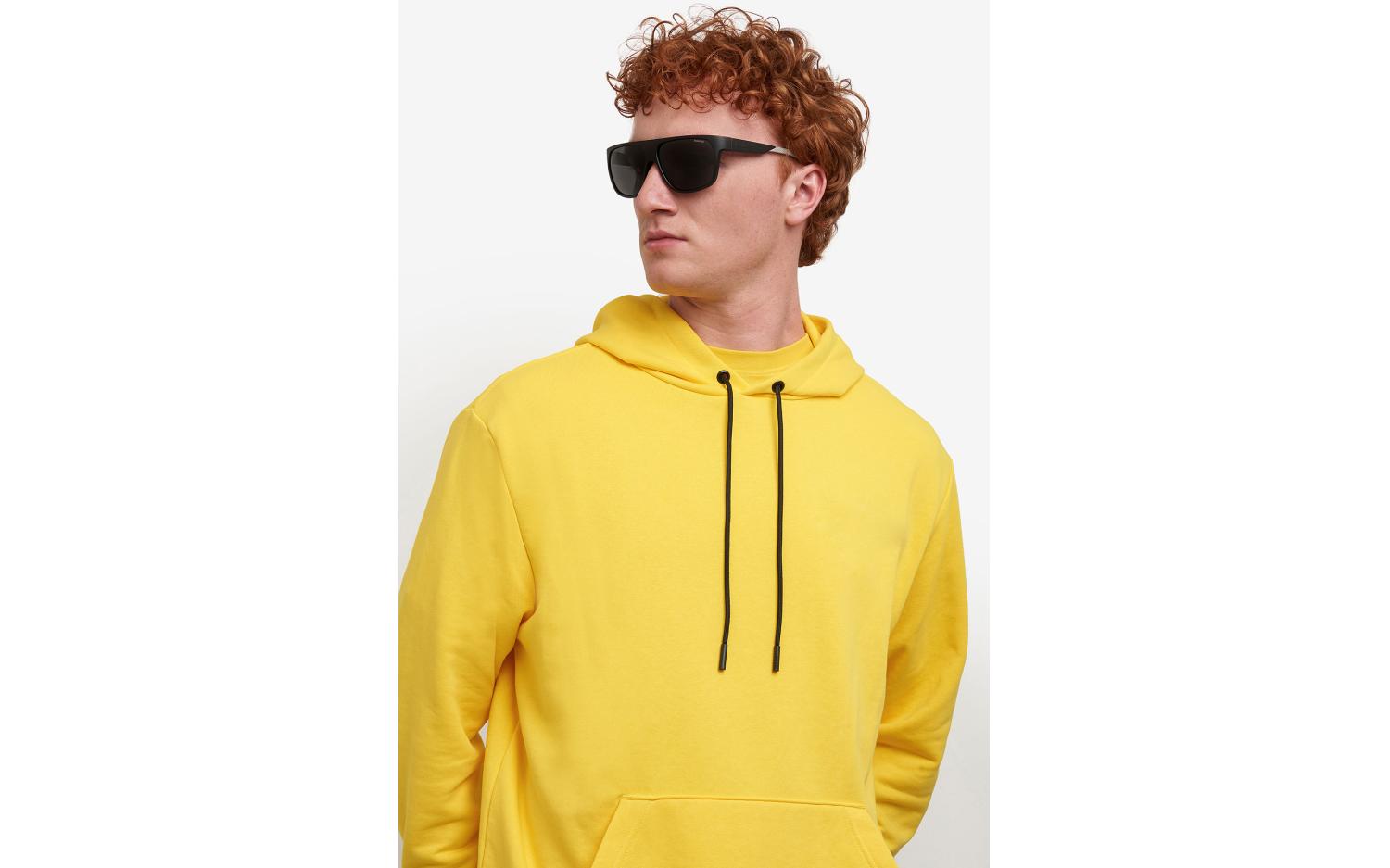 Gallery image for /media/thumbs/100x62.5/media/product_images/Polaroid-Sunglasses-PLD-7053-S-Model2fw100fh62.5.jpg