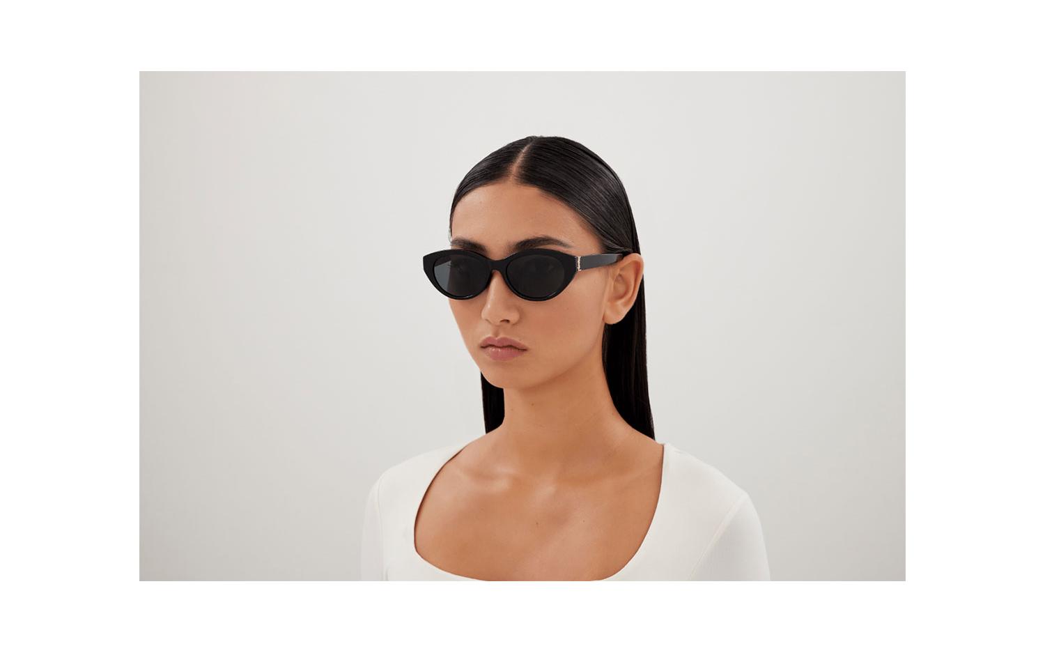 Gallery image for /media/thumbs/100x62.5/media/product_images/Saint-Laurent-Sunglasses-SL-M148-F-modelfw100fh62.5.jpg