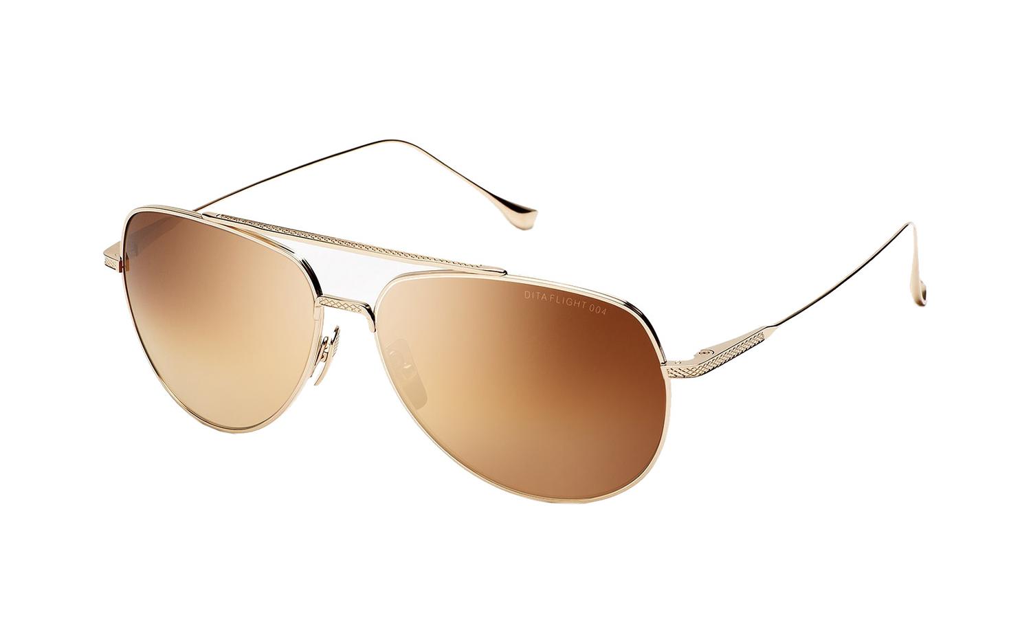 Dita store flight 004