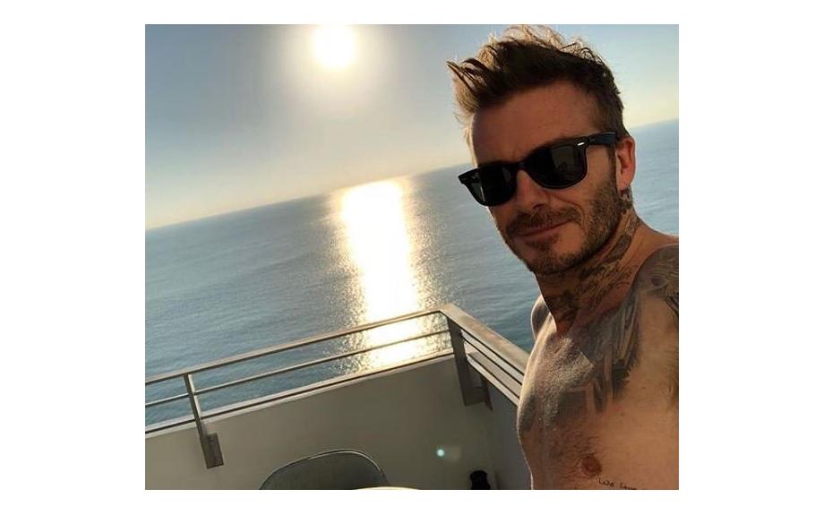 Ray-Ban Wayfarer RB2140 901/58 50 Sunglasses - Free Shipping | Shade Station